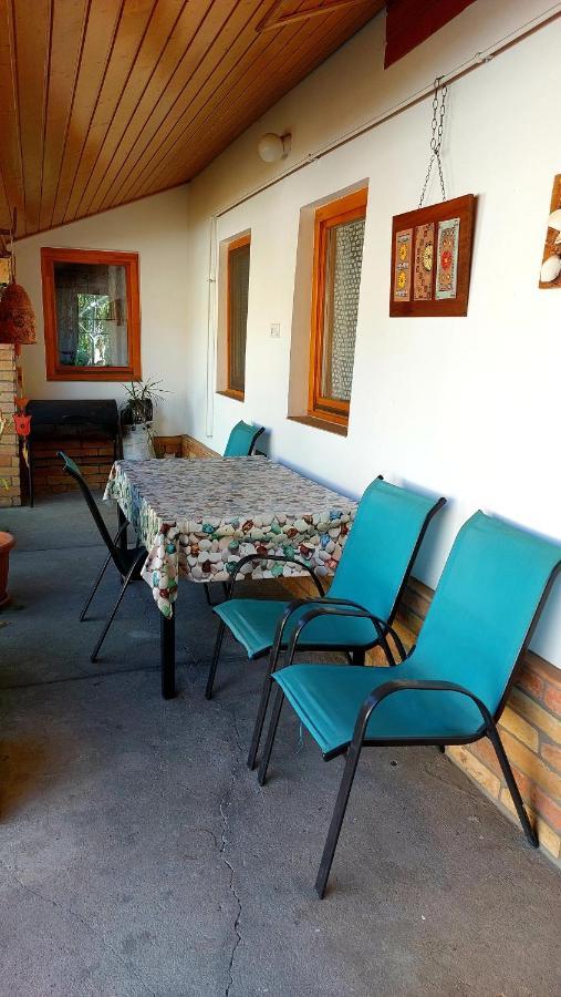 Mandula Apartman Segedin Dış mekan fotoğraf