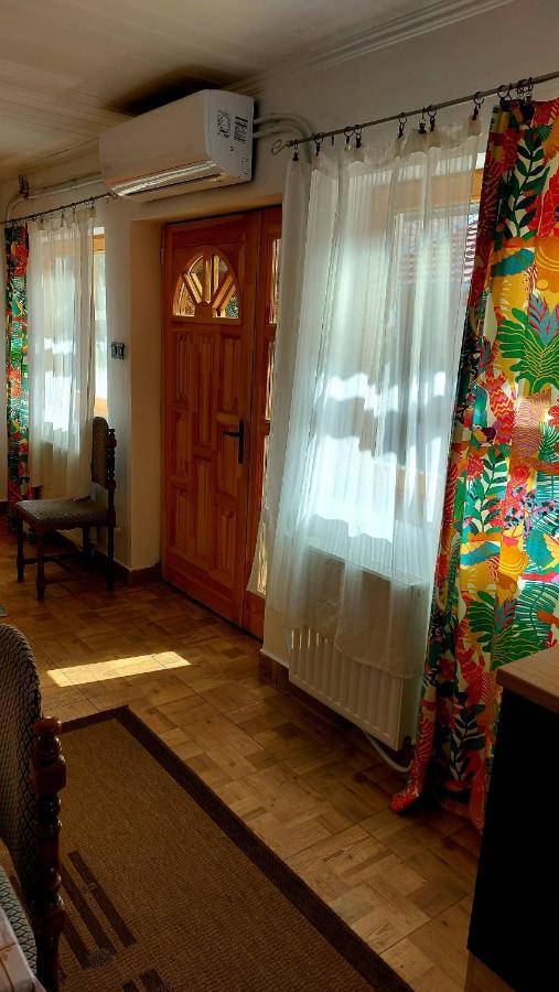 Mandula Apartman Segedin Dış mekan fotoğraf